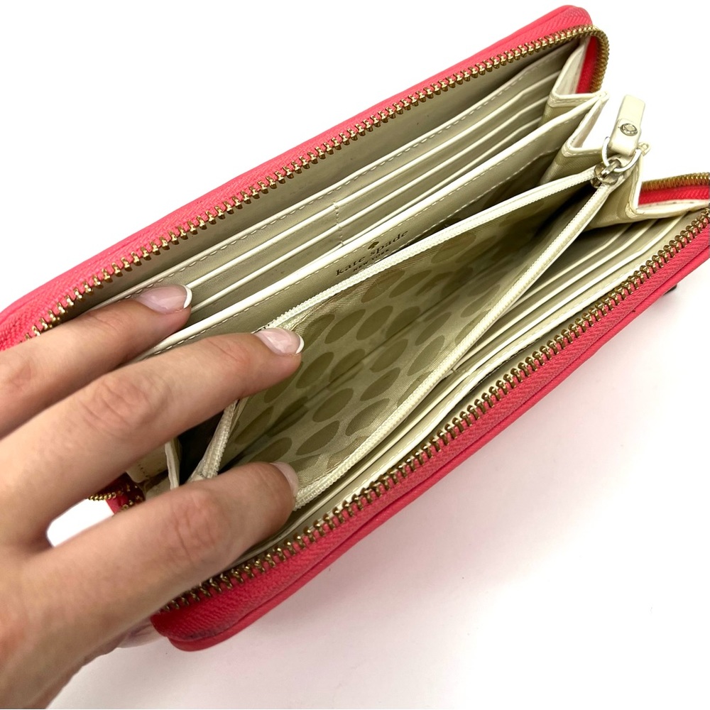 Kate Spade Wallet - Picture 10 of 12